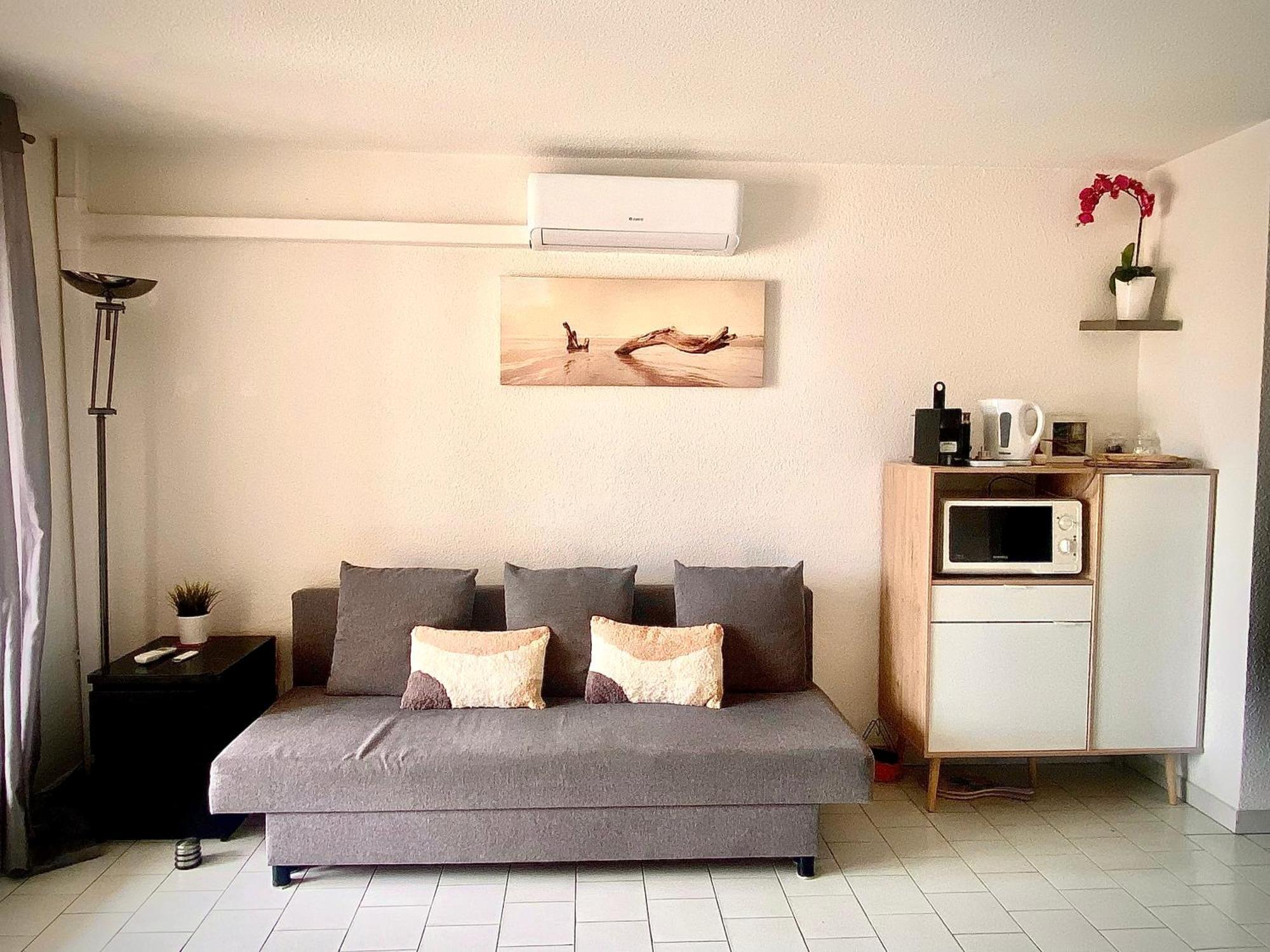 2 Bedrooms, 15 Min Walk To Beach, Ac, Pool & Fiber Internet In A Quiet, Private Gated Domain 5Kms To St Tropez Cogolin Esterno foto